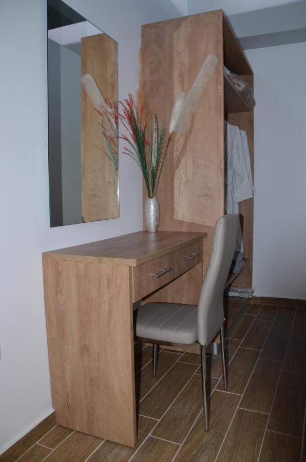 Hotel de apartamente Zeus Throne *