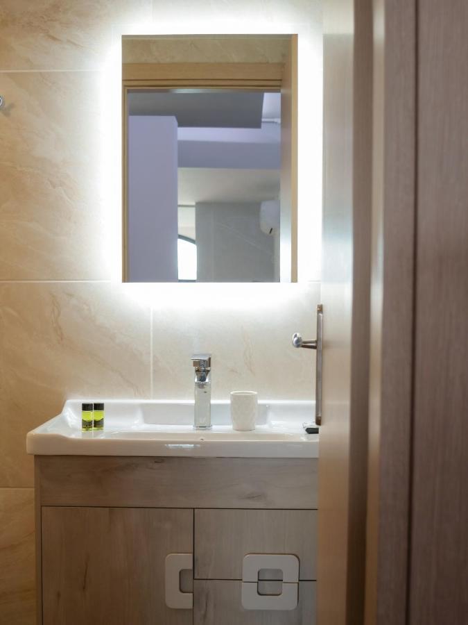 Zeus Throne Hotel de apartamente